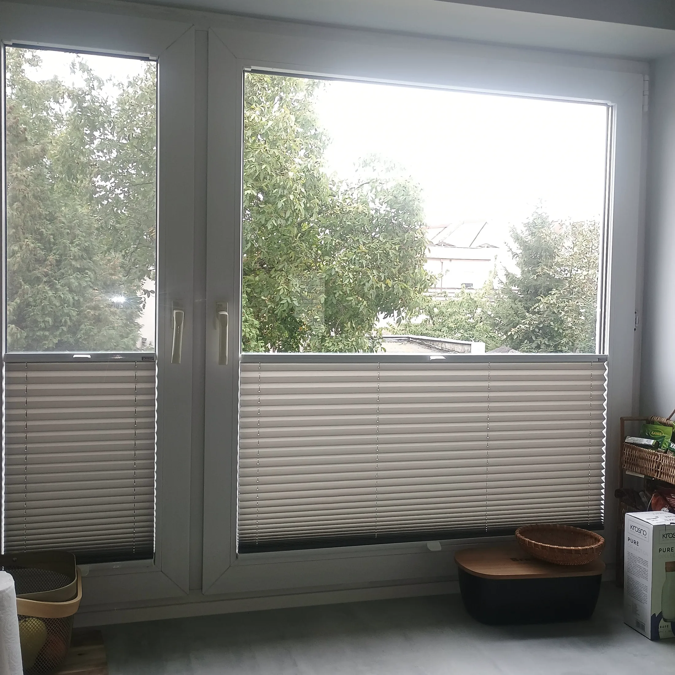 Plisy na szybę wykonane na wymiar przez ANBO w Toruniu – realizacja 09